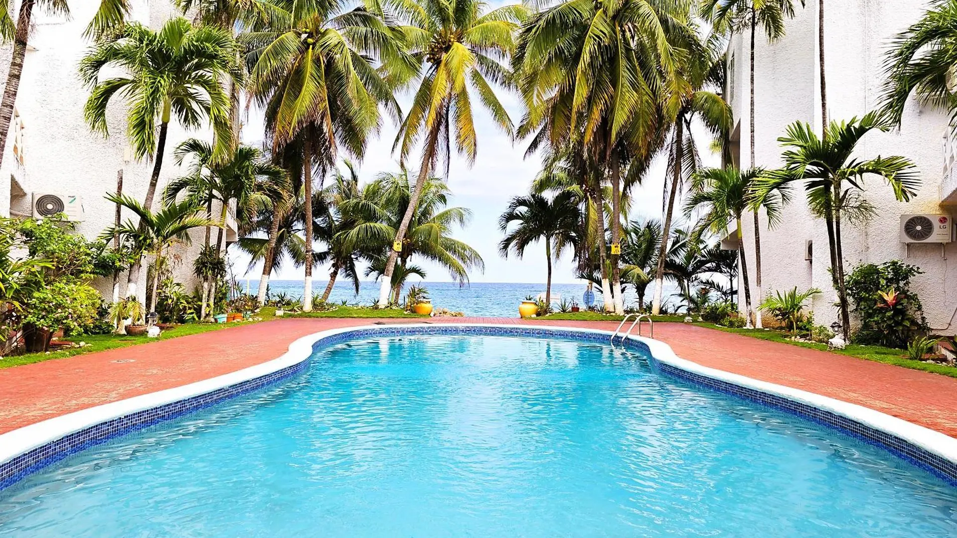 Lejlighed Chrisanns Paradise Suite By The Ocean - Apt#9 Ocho Rios Jamaica